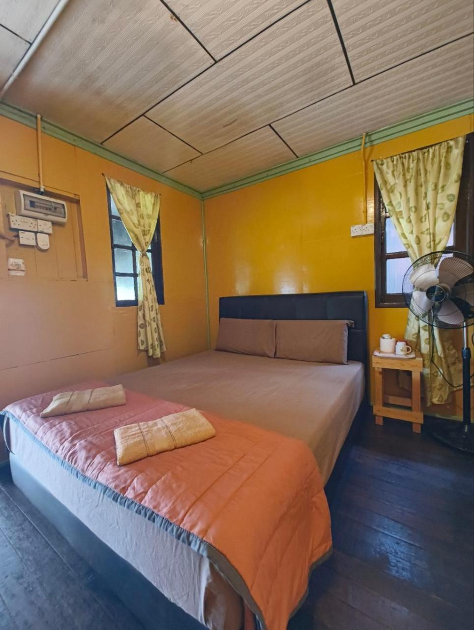Rainbow Tioman Cottage Kampong Juara Exterior photo